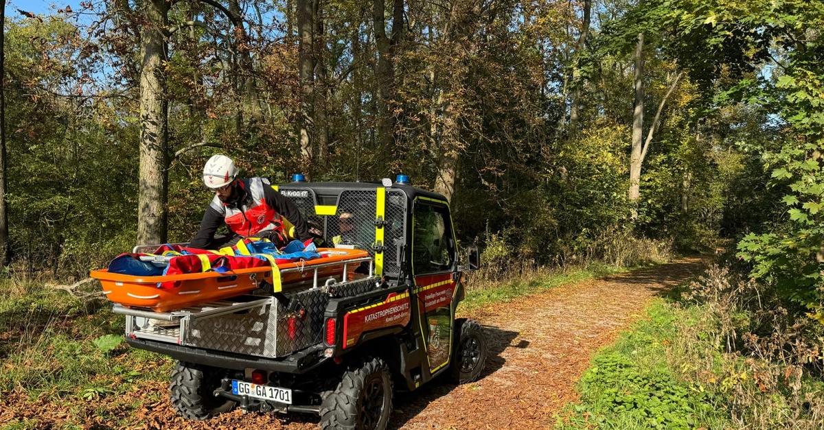 Feuerwehr Stockstadt rettet verletzte Frau auf dem Kühkopf